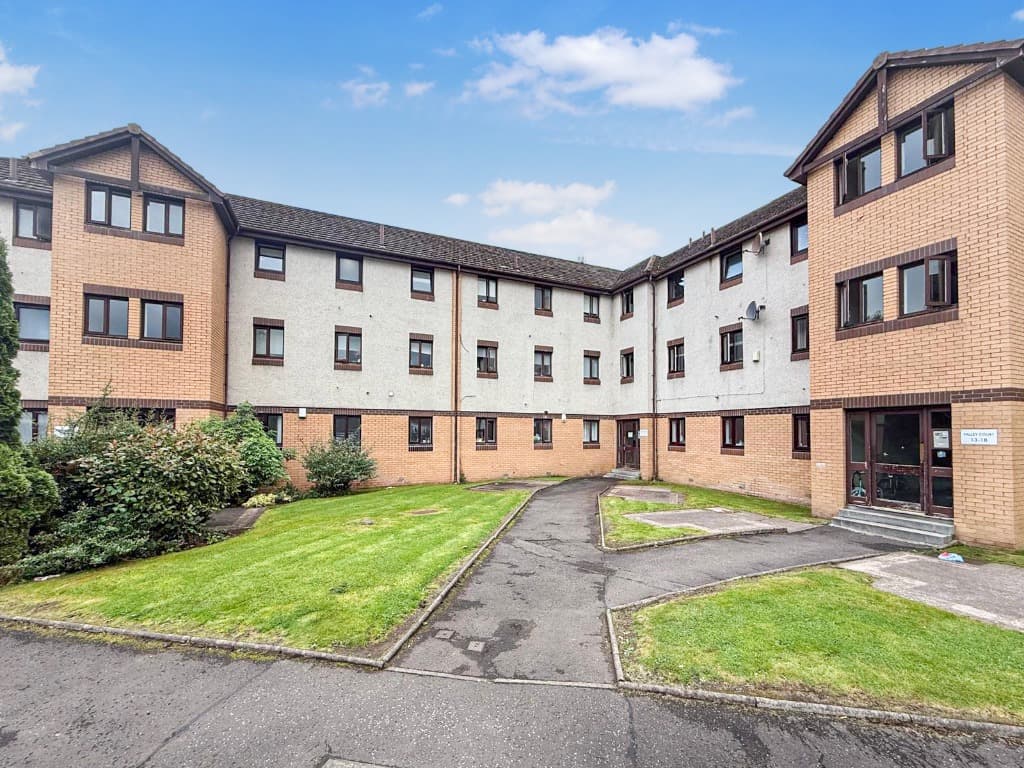 Valley Court, Hamilton, South Lanarkshire, ML3