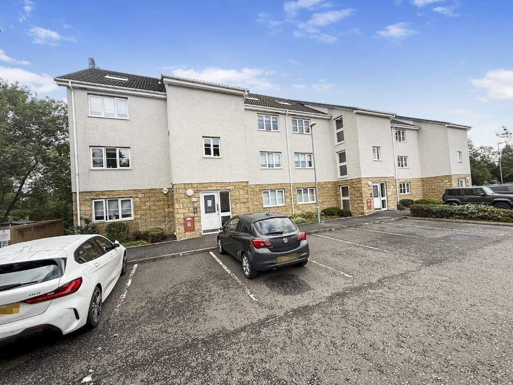 West Wellhall Wynd, Hamilton, South Lanarkshire, ML3